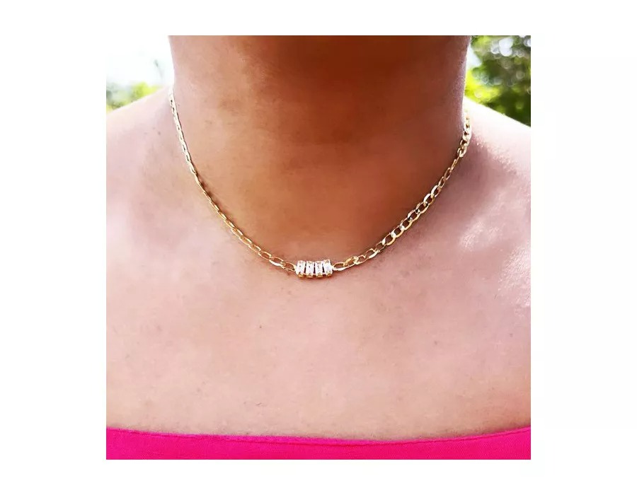Choker de Corrente Chapada Com Zircônias ao Centro Banhado em Ouro 18k