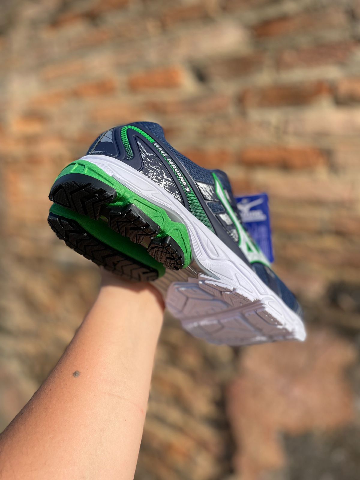 Tênis Wave Nirvana 9 Masculino Mizuno Azul/Verde