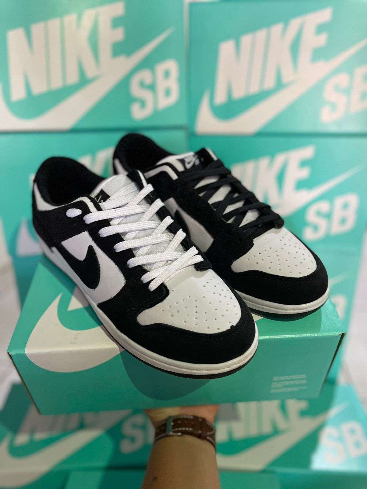 Tênis Dunk Low SB Masculino Nike Preto/Branco