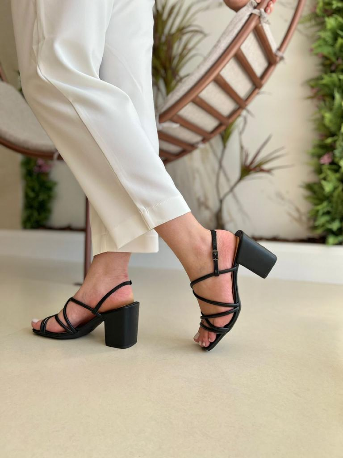 Sandália Feminina Salto Bloco SA9056 Preto