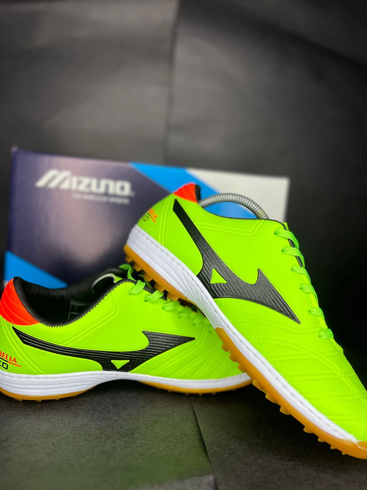 Chuteira Society Morelia Neo Masculino Mizuno Verde